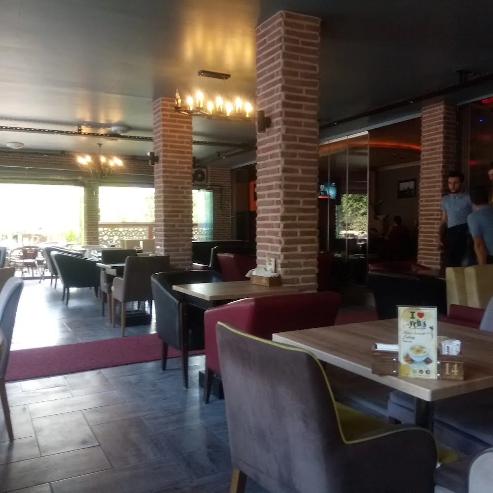 Yebs Cafe