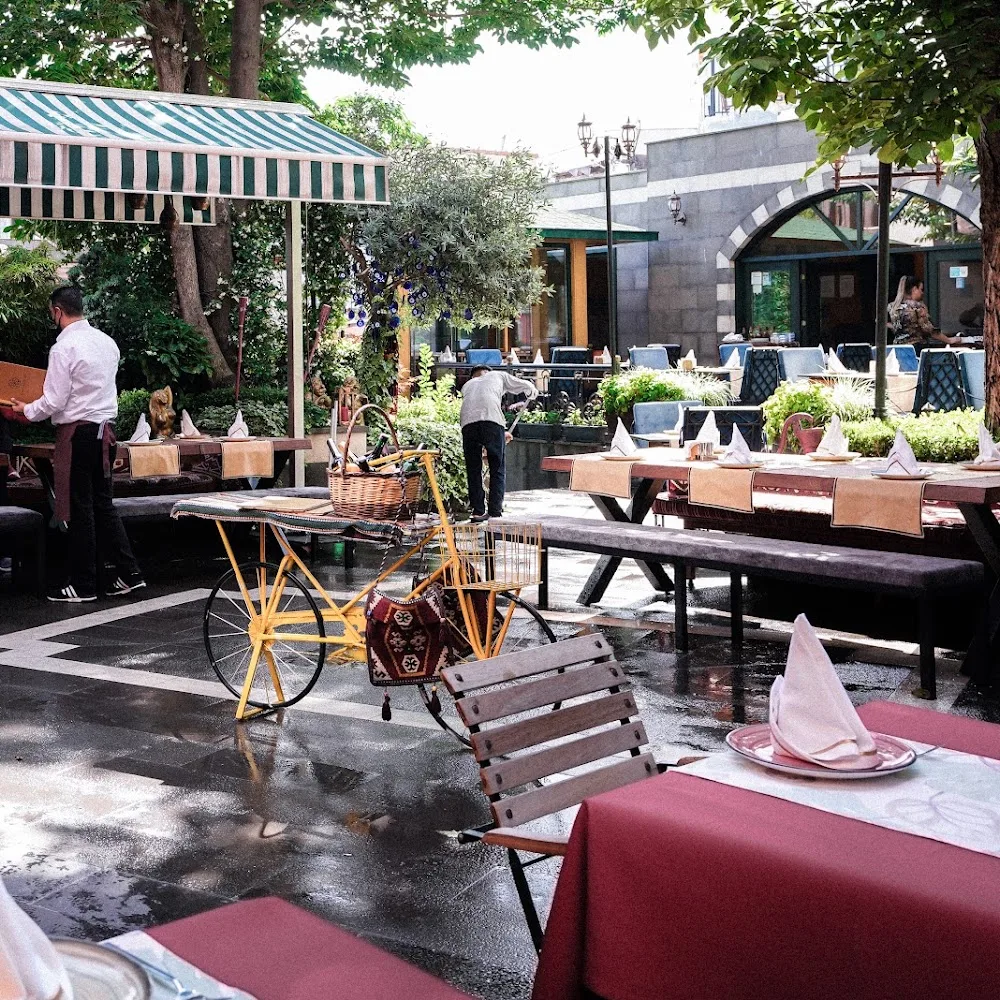 Garden 1897 Restaurant