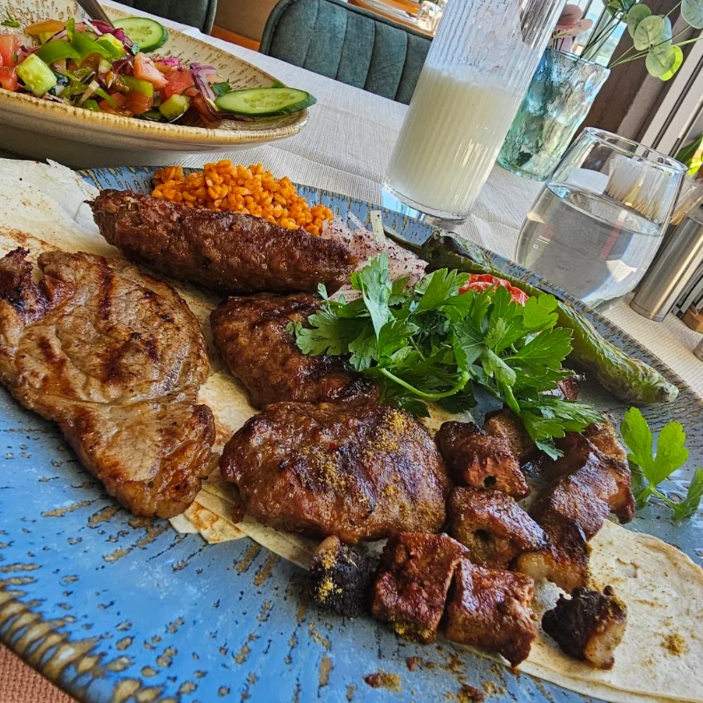 Bizim Yaka Restaurant