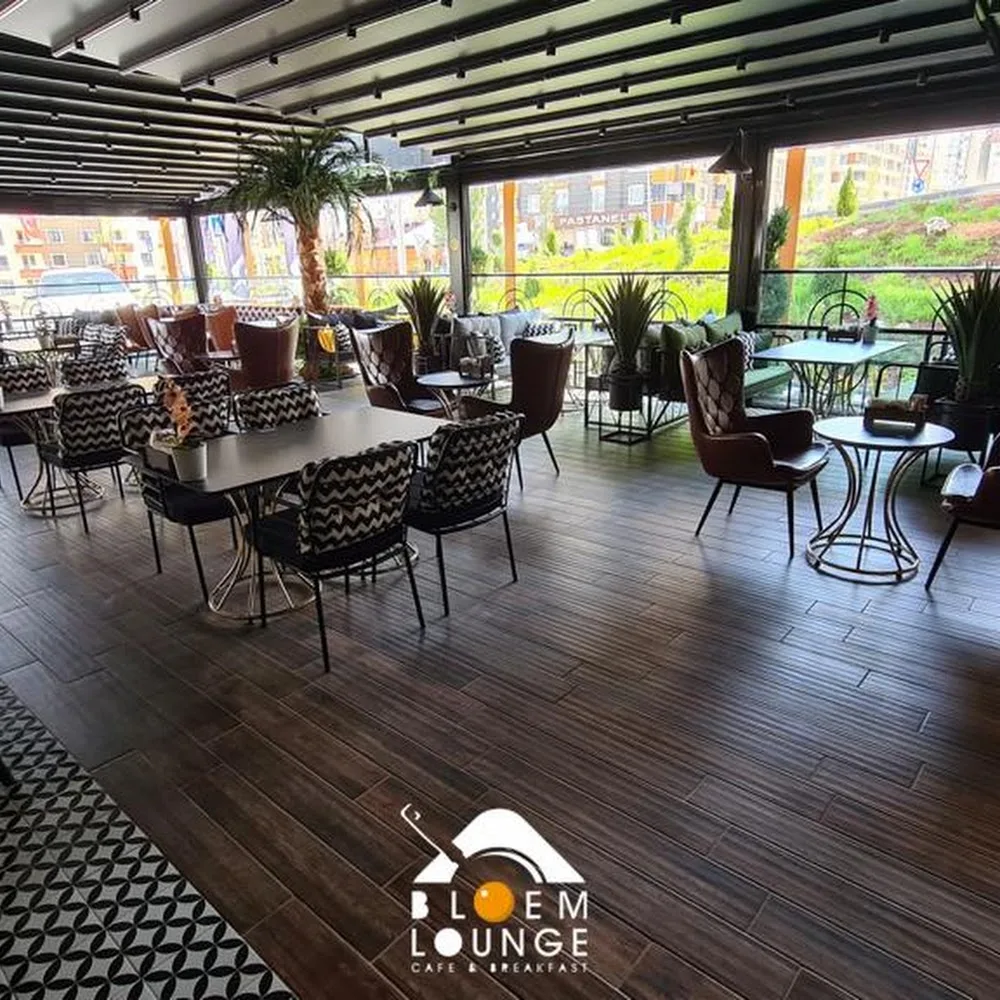 Bloem Lounge