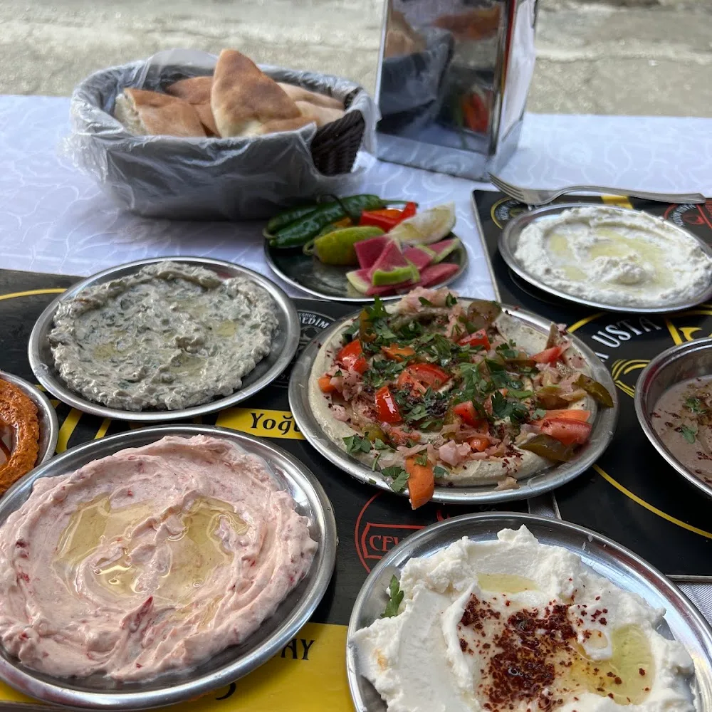 Humusçu Nedim Usta