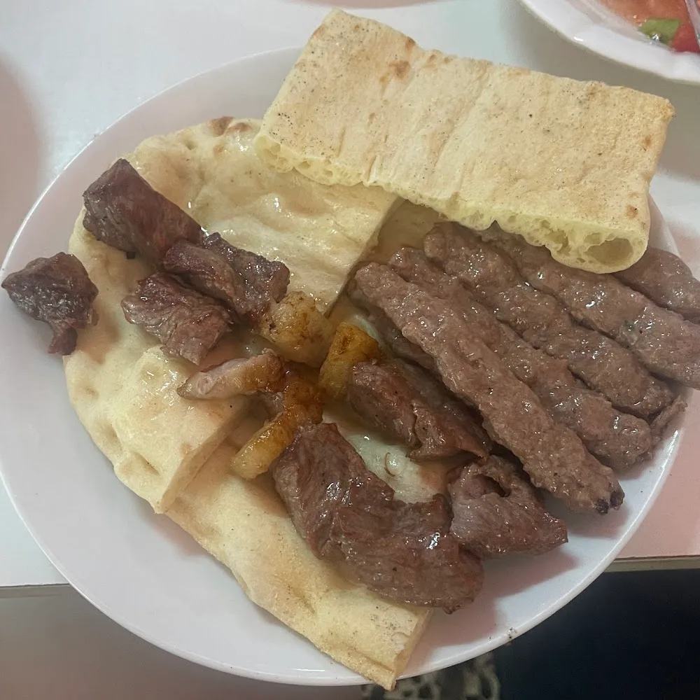 Pazar Aile Lokantası