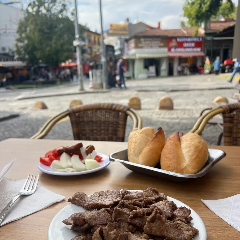 Çiçek Tava Ciğer Salonu