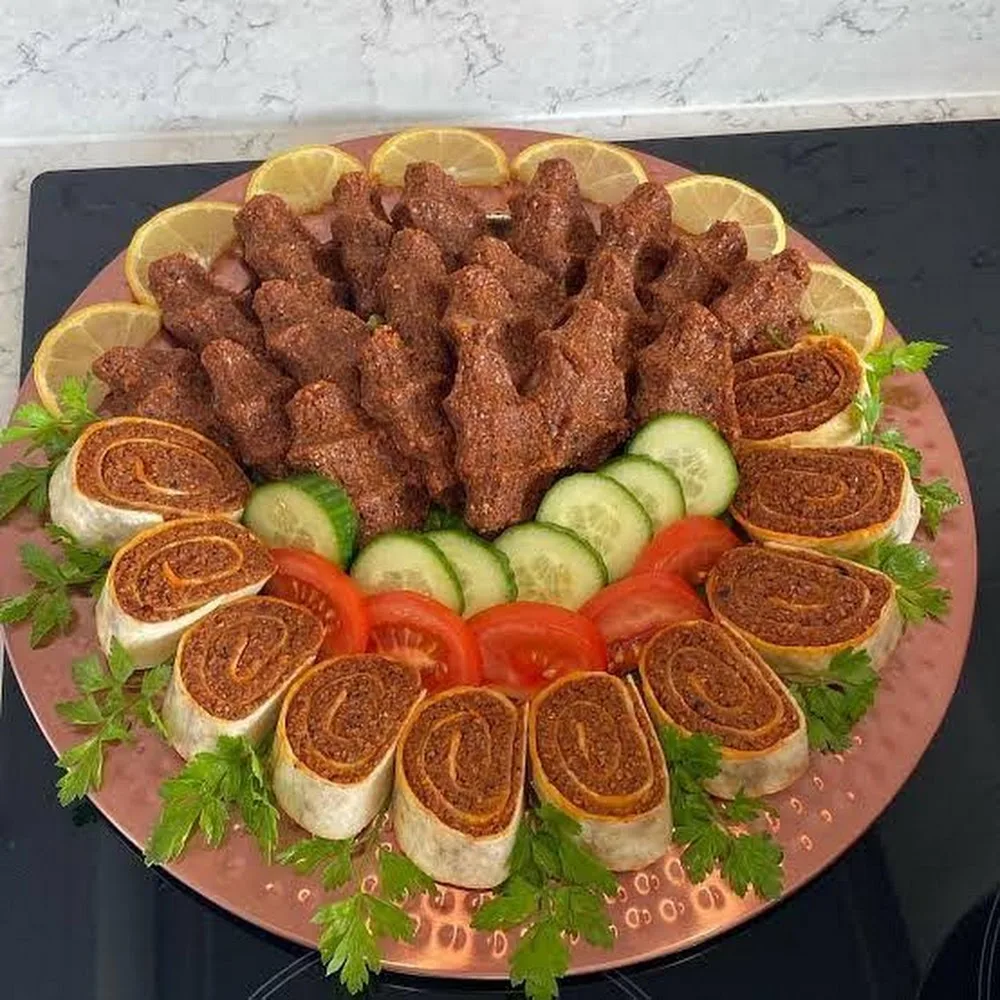 02 MEYDAN ÇİĞKÖFTE